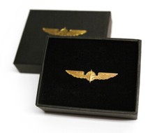 Listing image for Pilot Wings Gold 3.5CM PIN/BADGE - Pilot Gifts - New 1084